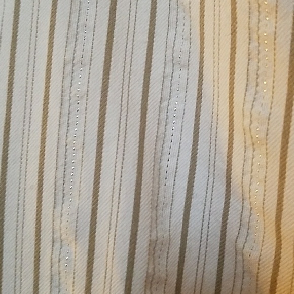 Capris - Picture 2 of 4